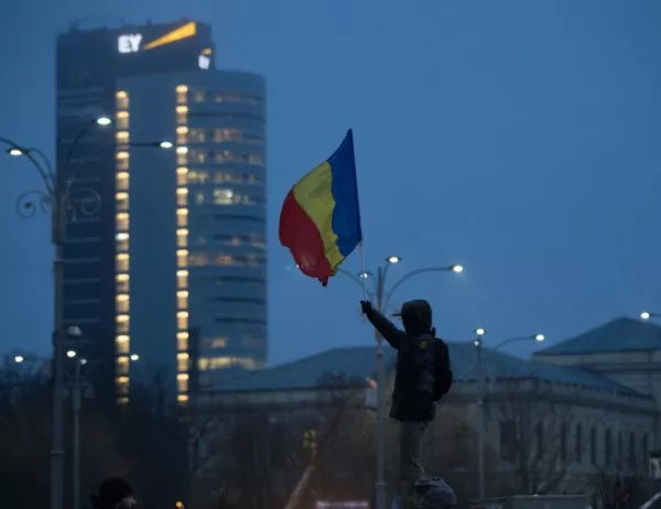 Премиерът на Румъния осъди насилието по време на протестите в Букурещ