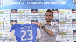 Златински ощастливи Крайова с решението за бъдещето си