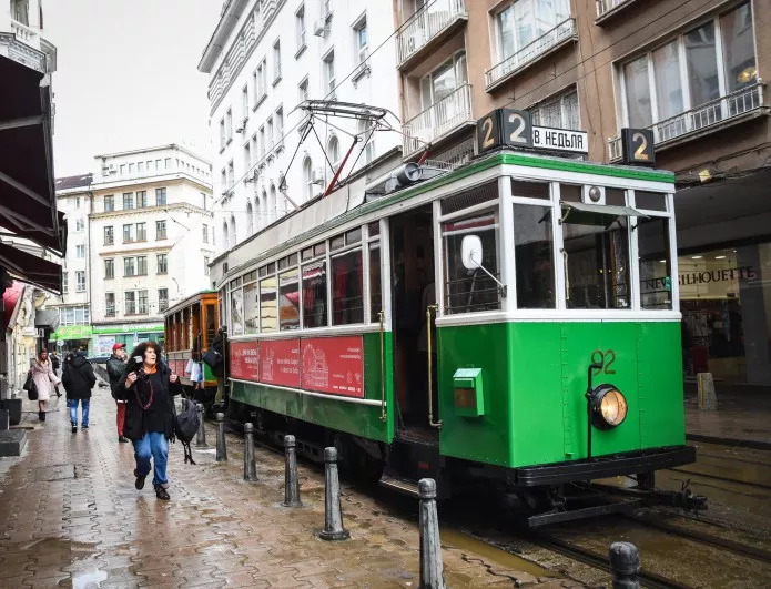 Ретро трамвай ще вози безплатно софиянци по време на дните на Виена (СНИМКИ)
