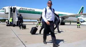 Тевес шокира: Някои от играчите в Индепендиенте не могат да пишат и смятат