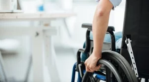 Организациите на хора с увреждания настояват за спешни промени в социалната политика