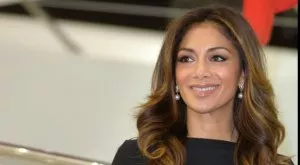 Пет изключително провокативни снимки на Никол Шерцингер (ГАЛЕРИЯ)