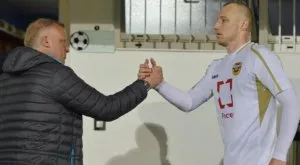 {{ otherArticle[0].article.title }}