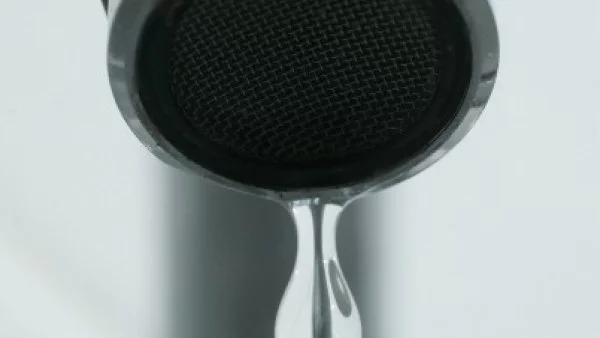 "Топлофикация" подарява смартфон за най-добра шега за топлата вода