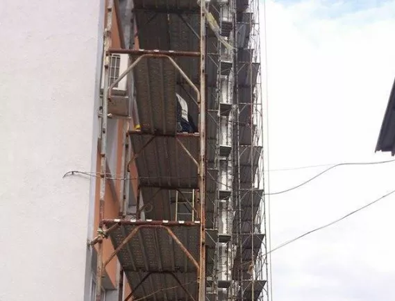 Санират общо 28 сгради в Асеновград до края на годината
