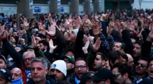 {{ otherArticle[0].article.title }}