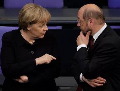 Германците предпочитат Щулц пред Меркел