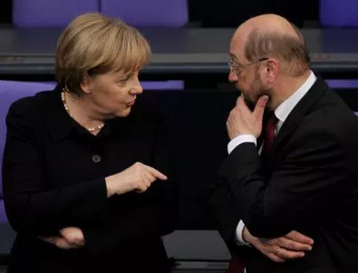 Шулц нападна Меркел, защото не опонира на Тръмп