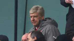 {{ otherArticle[0].article.title }}