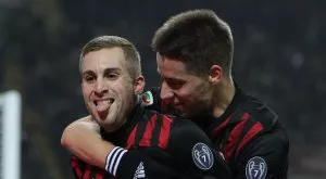 Фиорентина доминира на "Сан Сиро", но победата остана за Милан