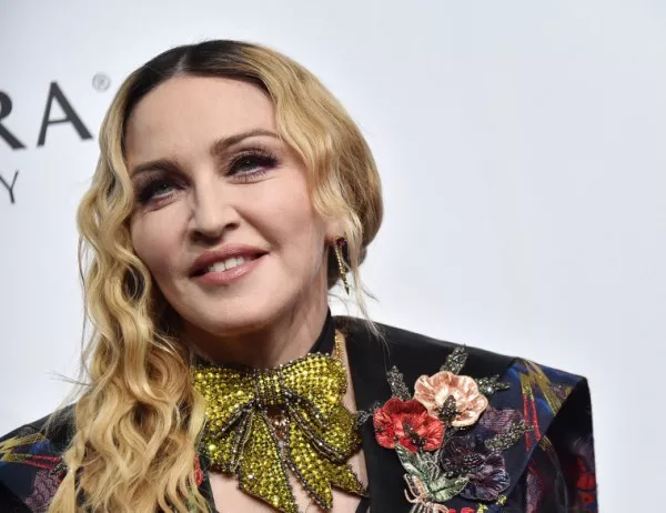 Мадона стана на 60 (ВИДЕО)