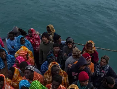 12 пакистанци са сред оцелелите от инцидента с мигранти край Гърция