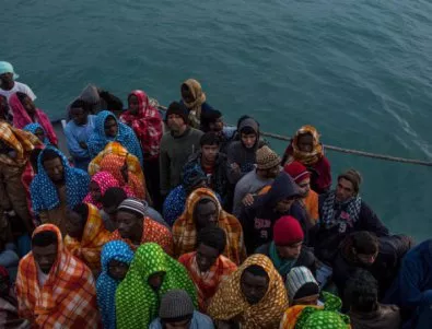 ЕК предвижда отпускане на 35 млн. евро за Италия заради мигрантите