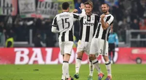 Ювентус ще преподпише с двама ветерани