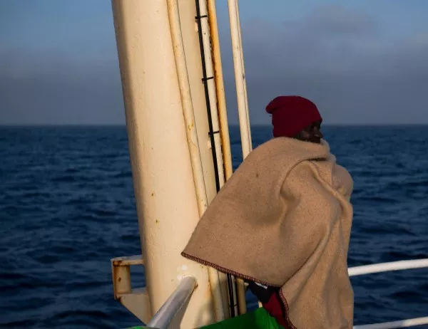 Десетки се удавиха край бреговете на Либия