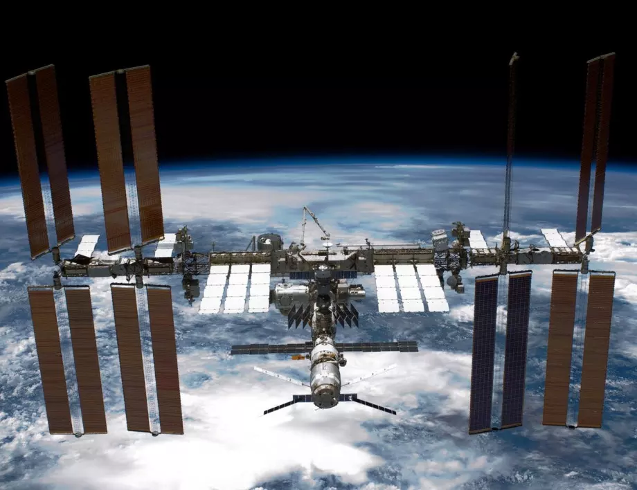 Космонавтите на МКС превключиха комуникационната система към друг модул 