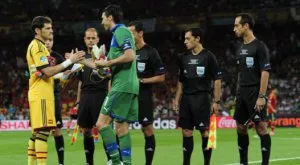 {{ otherArticle[0].article.title }}