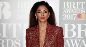 Шерцингер пя за феновете на частен самолет, снима се с пилотите (ВИДЕО+СНИМКА)