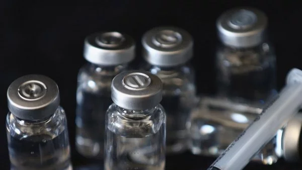 СЗО ще ваксинира стотици хиляди срещу холера