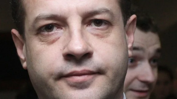 Кметът на Велико Търново: Ремонтите ще приключат до пролетта