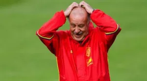 СНИМКИ: Висенте дел Боске обръсна знаменития си мустак