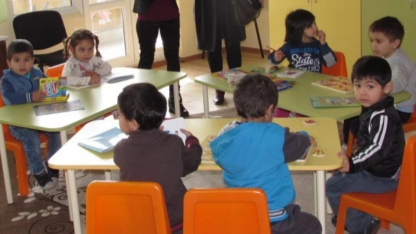 4835 родители не са записали децата си в детска градина или училище