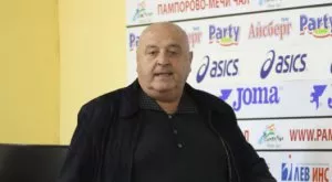 Стефанов отново култов: Искам треньор, който пипа здраво и Загорчич е такъв