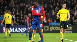 Фенове на Кръстъл Палас направиха мръсно на собствения си отбор (СНИМКА)