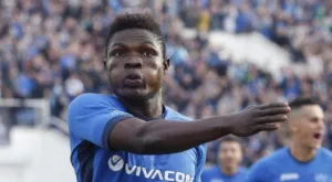 {{ otherArticle[0].article.title }}