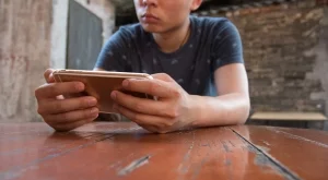 Мобилна игра за деца с SMS-и надува сметките за телефон