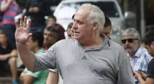 {{ otherArticle[0].article.title }}