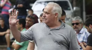 {{ otherArticle[0].article.title }}