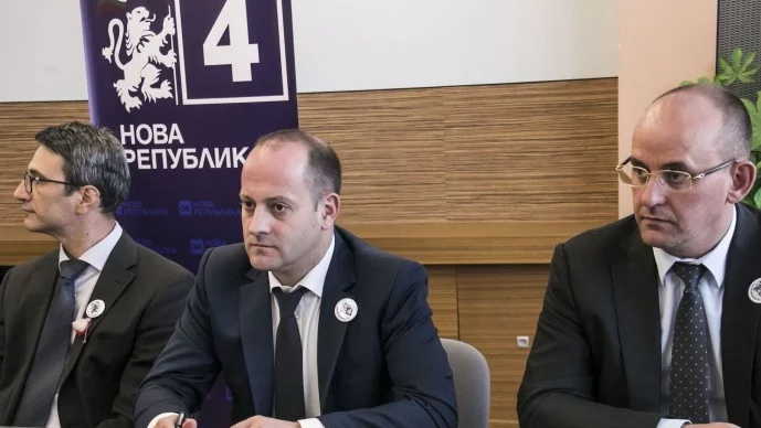 Радан Кънев: Аман от кралимарковци и политически девици