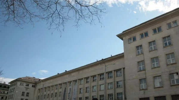 Сириец стреля в центъра на София, защото "хората го дразнели"