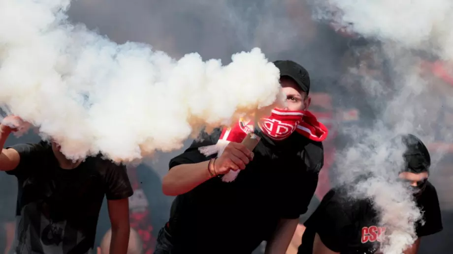 Феновете на ЦСКА готвят протест, търпението им се изчерпа