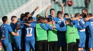 ВИДЕО: Познат рефрен посрещна Левски в Хърватия