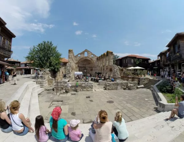 Какво всъщност мислят за България чуждите туристи, които се надяваме да привлечем