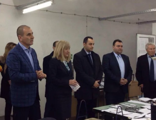 Цветанов във Враца: В следващ мандат на ГЕРБ пътят Мездра - Ботевград ще бъде изграден