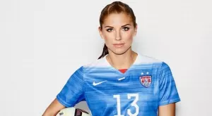 Вижте какво прави Алекс Морган, докато е бременна (ВИДЕО)