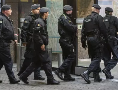 Welt: Германия може да бъде изправена пред бунтове като тези във Франция 