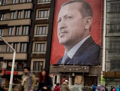 2,7 хил. държавни служители са били уволнени в Турция