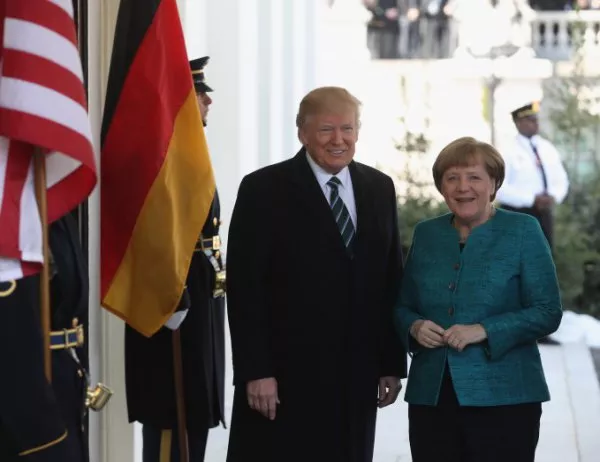 Историческа среща: Тръмп посрещна Меркел в Белия дом (ВИДЕО)