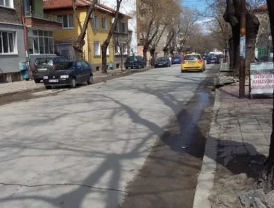 Временно съкращават маршрута на автобуси в Асеновград