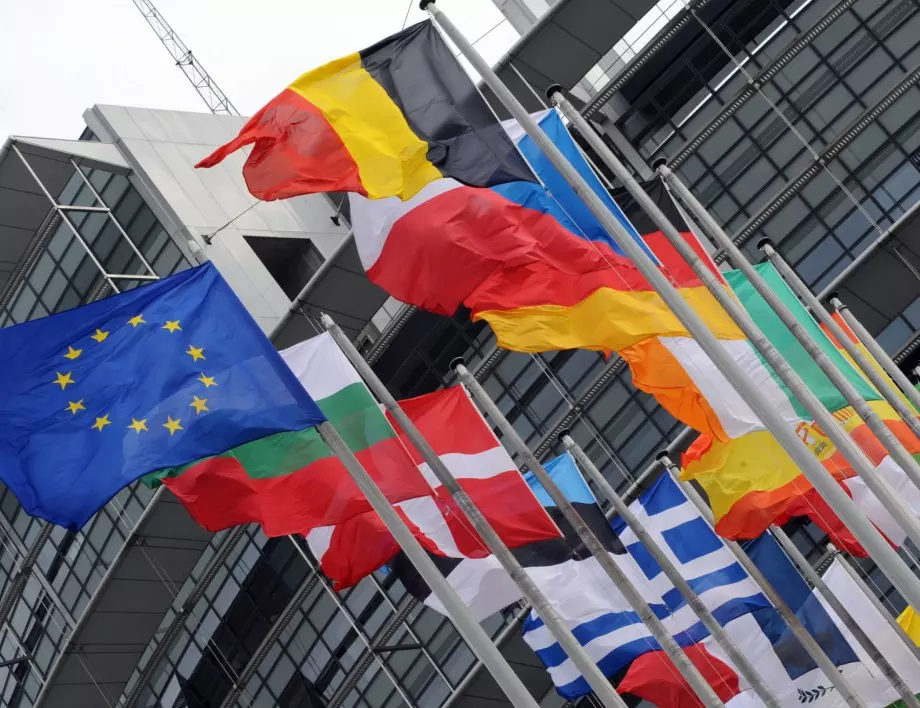 През септември – първи доклад на ЕК по новия механизъм за върховенство на закона в ЕС