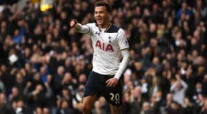 {{ otherArticle[0].article.title }}