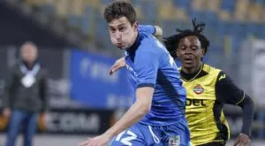 {{ otherArticle[0].article.title }}