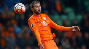 Унизен от България изравни Меси по голове