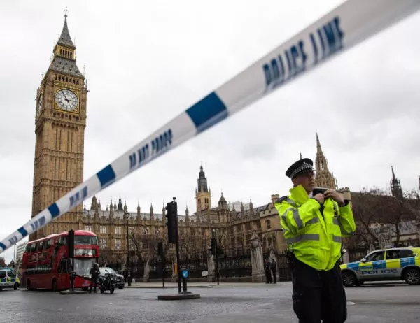 Учителка по испански загива в атаката в Лондон, прибирайки децата си от училище (СНИМКИ)