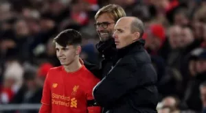 Ливърпул обвързва най-младия си голмайстор с нов договор