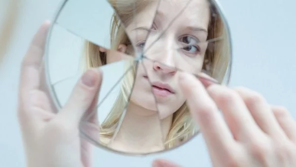 3-те зодии, които мразят себе си